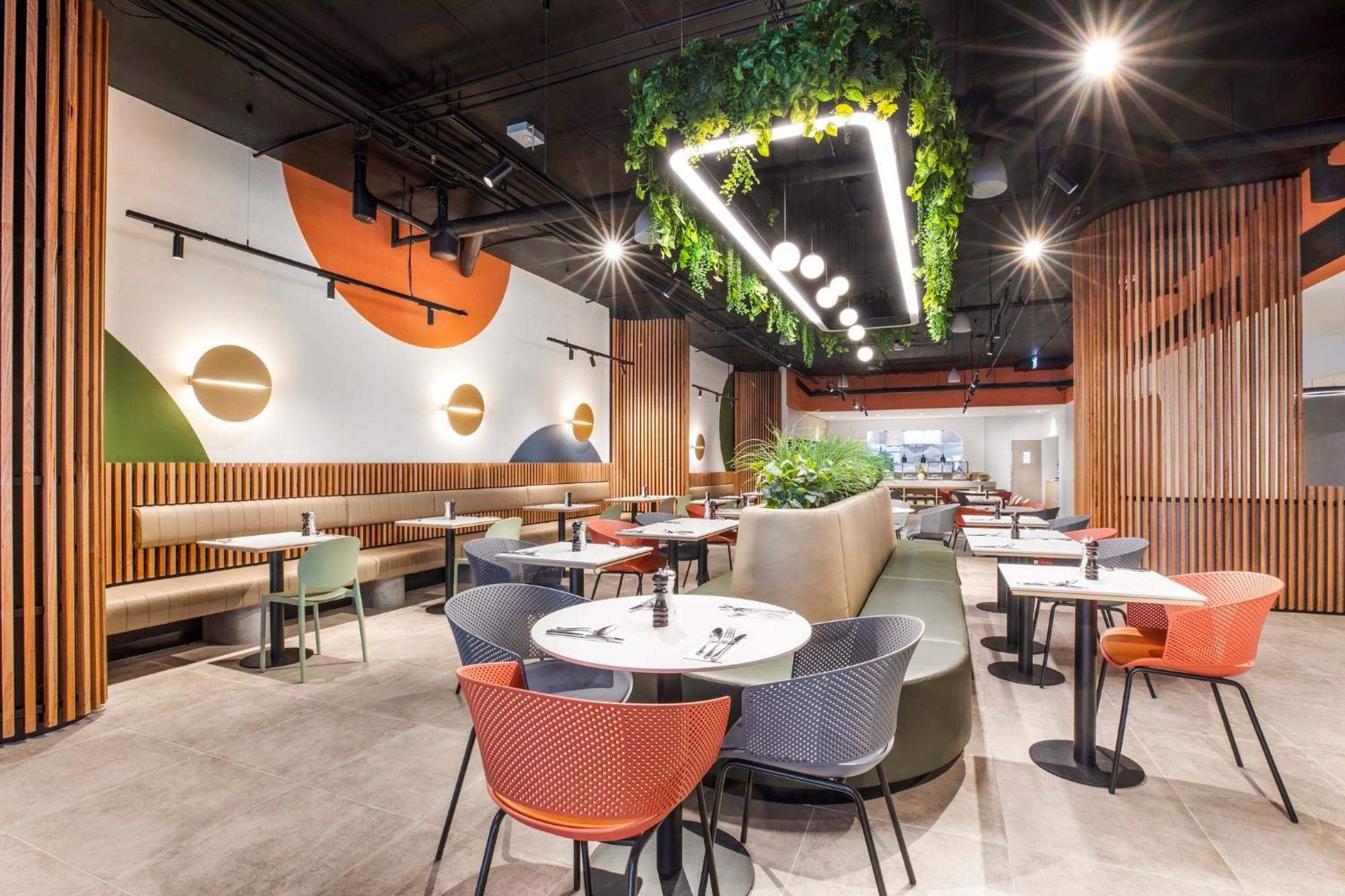 Holiday Inn Dandenong By Ihg Екстериор снимка